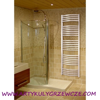 Quebis Round 700x600 grzejnik chromowany o profilu kwadratowym